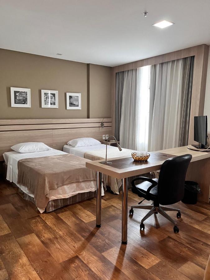 ماناوس Apart Hotel Sense II - Localizado Em Hotel المظهر الخارجي الصورة